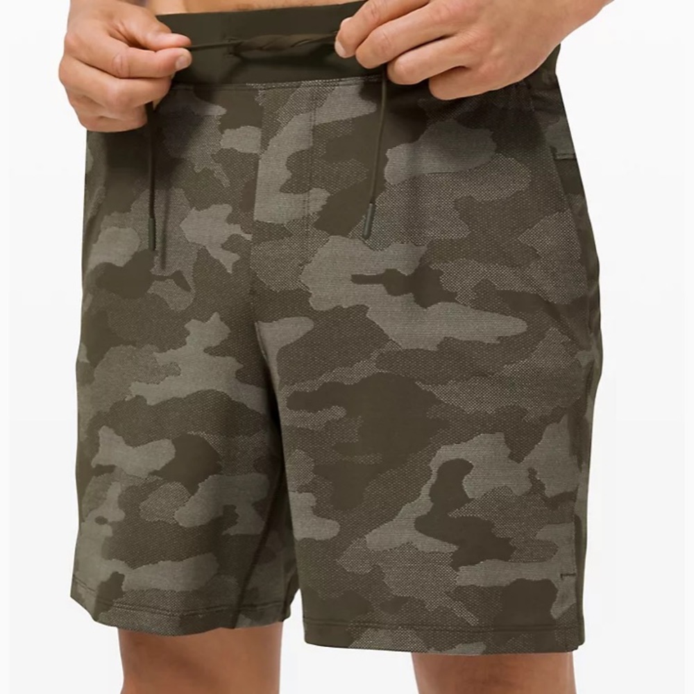 Lululemon linerless short 7”